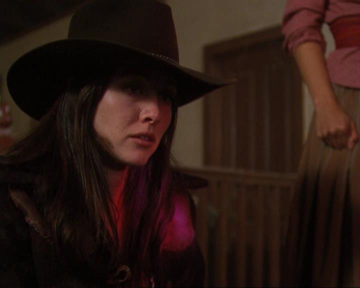 Charmed-Online-dot-314TheGoodTheBadAndTheCursed1740.jpg Charmed-Online-dot-314TheGoodTheBadAndTheCursed1740.jpg