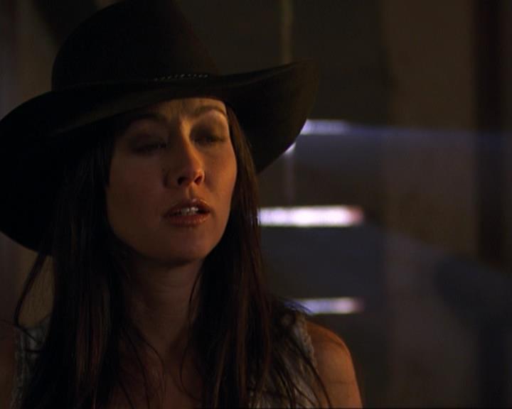 Charmed-Online-dot-314TheGoodTheBadAndTheCursed1934.jpg Charmed-Online-dot-314TheGoodTheBadAndTheCursed1934.jpg