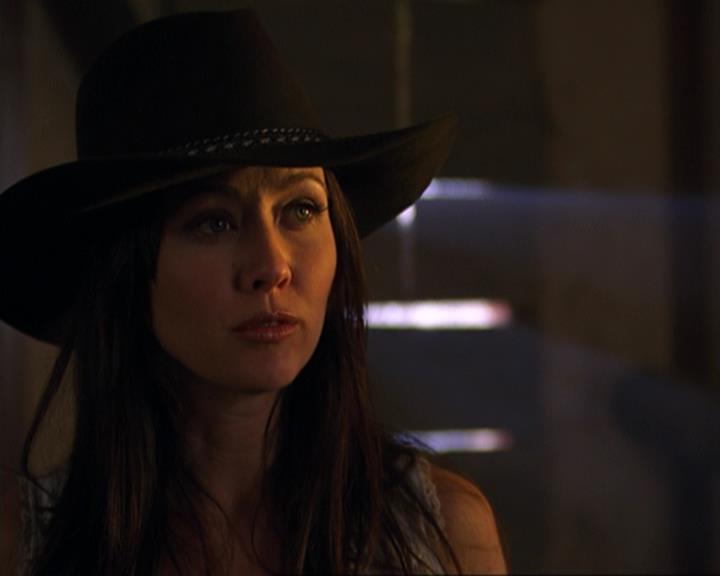 Charmed-Online-dot-314TheGoodTheBadAndTheCursed1936.jpg Charmed-Online-dot-314TheGoodTheBadAndTheCursed1936.jpg