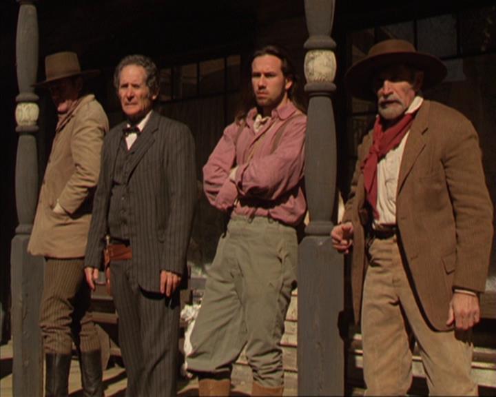 Charmed-Online-dot-314TheGoodTheBadAndTheCursed1972.jpg Charmed-Online-dot-314TheGoodTheBadAndTheCursed1972.jpg