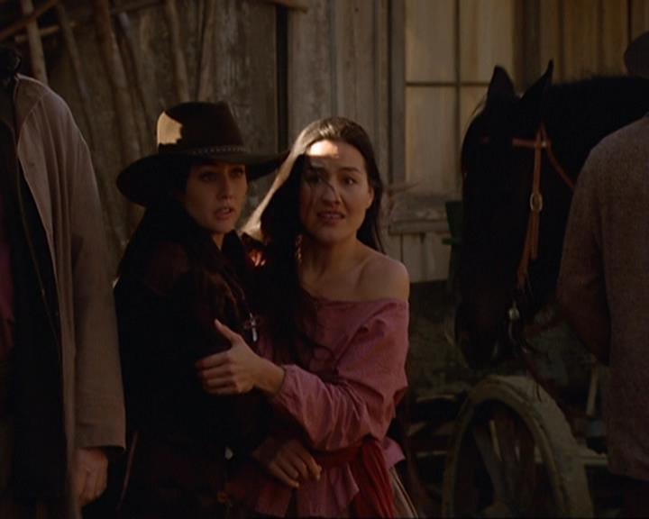 Charmed-Online-dot-314TheGoodTheBadAndTheCursed1990.jpg Charmed-Online-dot-314TheGoodTheBadAndTheCursed1990.jpg