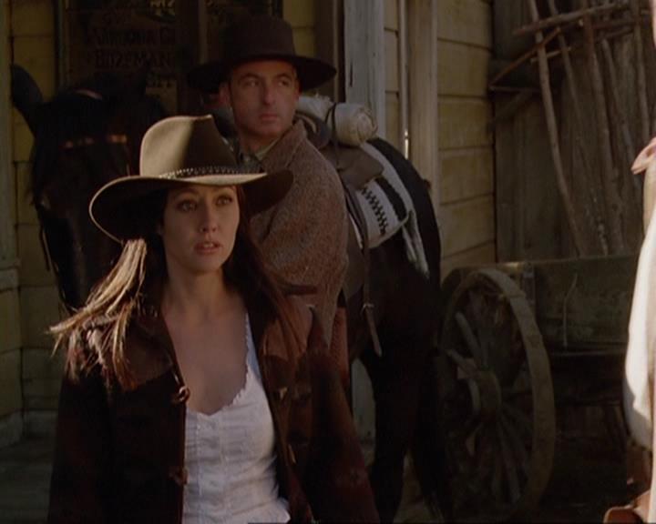 Charmed-Online-dot-314TheGoodTheBadAndTheCursed2063.jpg