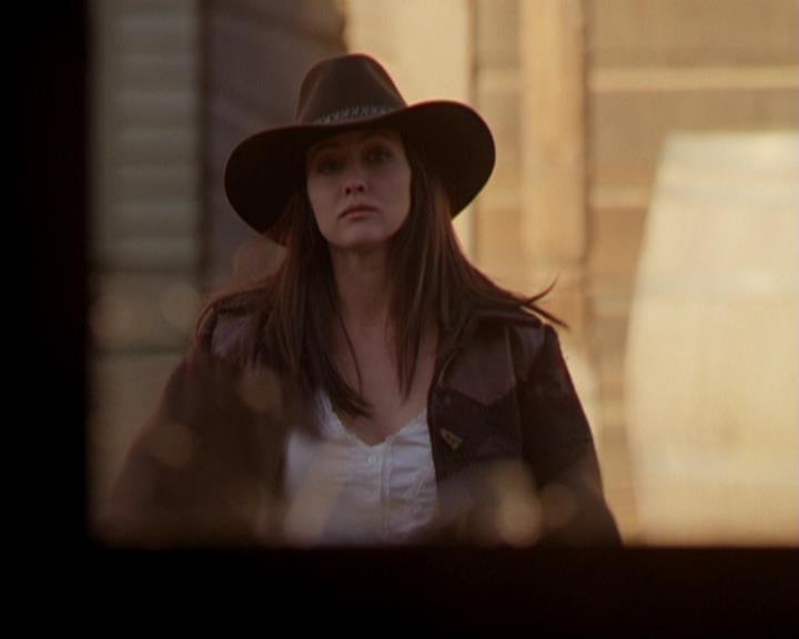 Charmed-Online-dot-314TheGoodTheBadAndTheCursed2162.jpg Charmed-Online-dot-314TheGoodTheBadAndTheCursed2162.jpg