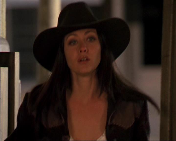Charmed-Online-dot-314TheGoodTheBadAndTheCursed2198.jpg Charmed-Online-dot-314TheGoodTheBadAndTheCursed2198.jpg