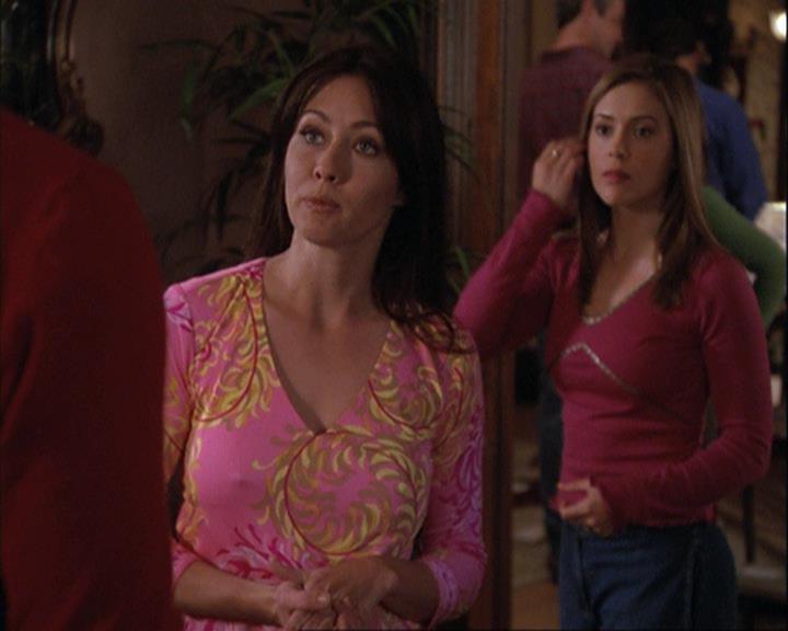 Charmed-Online-dot-314TheGoodTheBadAndTheCursed2265.jpg Charmed-Online-dot-314TheGoodTheBadAndTheCursed2265.jpg