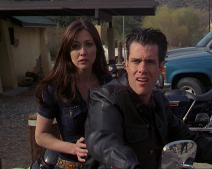 Charmed-Online-dot-315JustHarried0756.jpg Charmed-Online-dot-315JustHarried0756.jpg