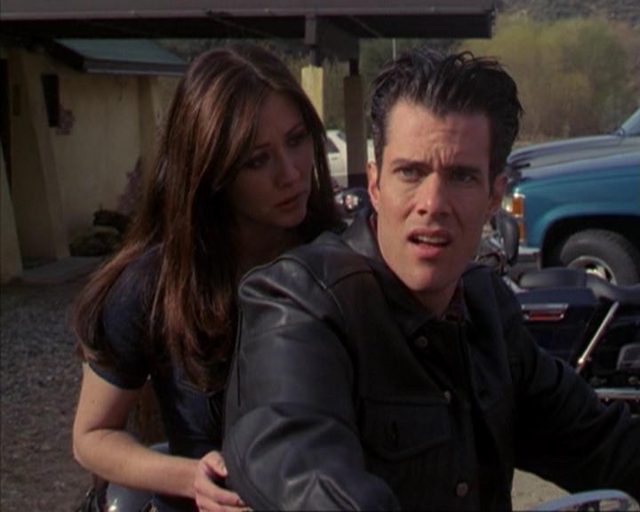 Charmed-Online-dot-315JustHarried0762.jpg Charmed-Online-dot-315JustHarried0762.jpg