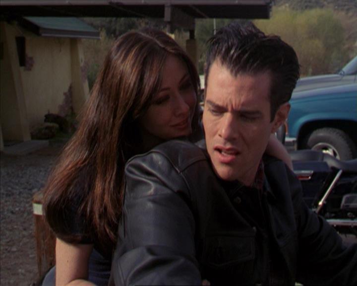 Charmed-Online-dot-315JustHarried0770.jpg Charmed-Online-dot-315JustHarried0770.jpg