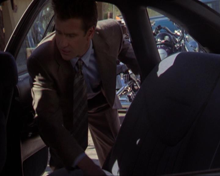 Charmed-Online-dot-315JustHarried0800.jpg Charmed-Online-dot-315JustHarried0800.jpg