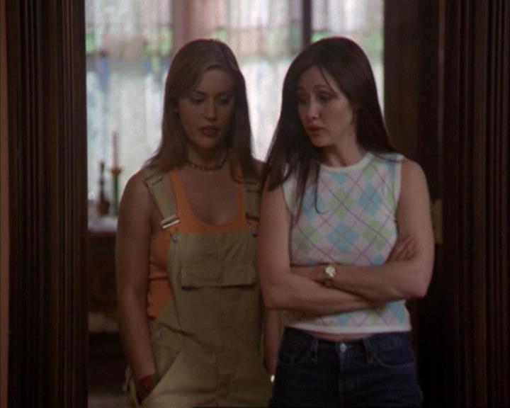 Charmed-Online-dot-315JustHarried0853.jpg Charmed-Online-dot-315JustHarried0853.jpg