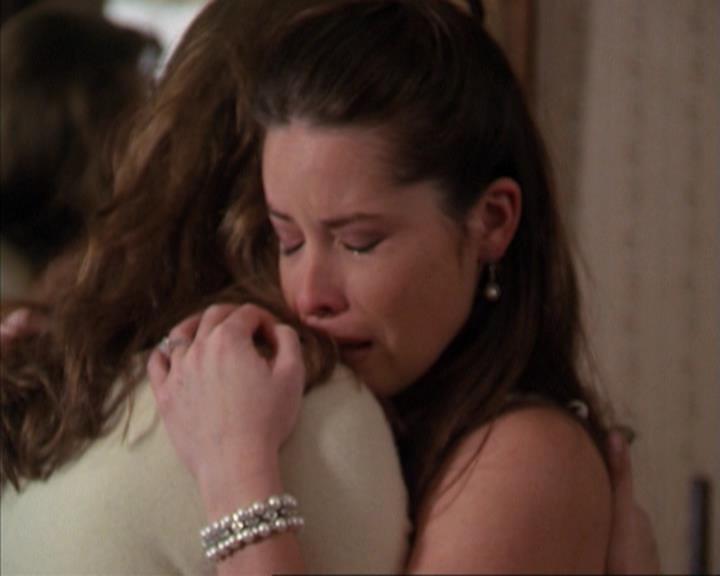 Charmed-Online-dot-315JustHarried1112.jpg Charmed-Online-dot-315JustHarried1112.jpg