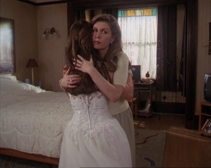 Charmed-Online-dot-315JustHarried1115.jpg Charmed-Online-dot-315JustHarried1115.jpg