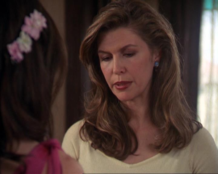 Charmed-Online-dot-315JustHarried1130.jpg Charmed-Online-dot-315JustHarried1130.jpg