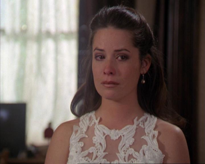Charmed-Online-dot-315JustHarried1134.jpg Charmed-Online-dot-315JustHarried1134.jpg