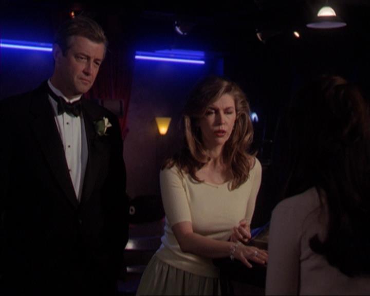 Charmed-Online-dot-315JustHarried1638.jpg