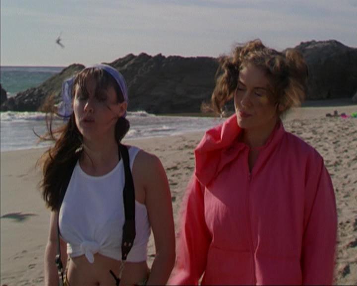 Charmed-Online-dot-316DeathTakesAHalliwell0050.jpg Charmed-Online-dot-316DeathTakesAHalliwell0050.jpg