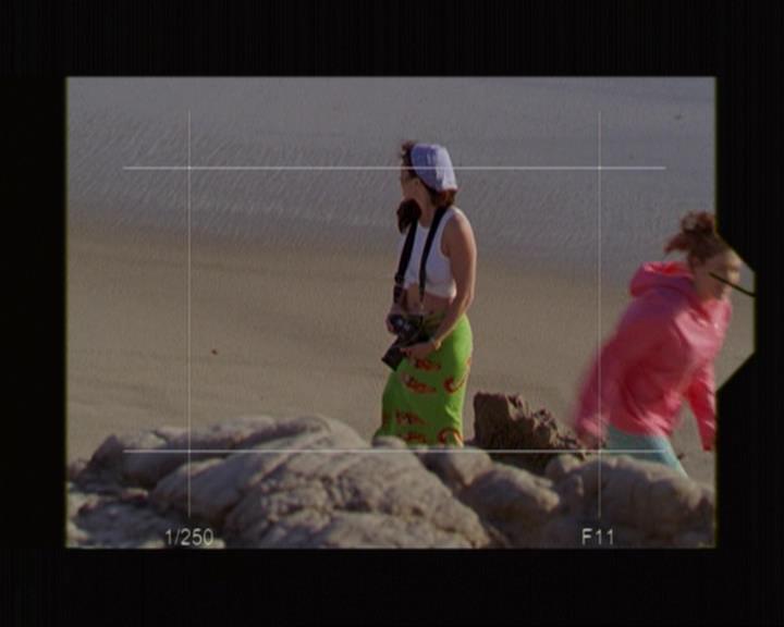 Charmed-Online-dot-316DeathTakesAHalliwell0112.jpg Charmed-Online-dot-316DeathTakesAHalliwell0112.jpg