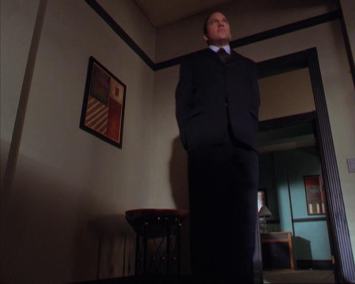 Charmed-Online-dot-316DeathTakesAHalliwell0154.jpg Charmed-Online-dot-316DeathTakesAHalliwell0154.jpg