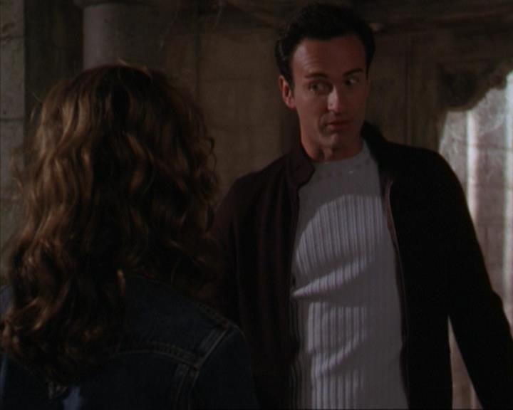 Charmed-Online-dot-316DeathTakesAHalliwell0584.jpg Charmed-Online-dot-316DeathTakesAHalliwell0584.jpg