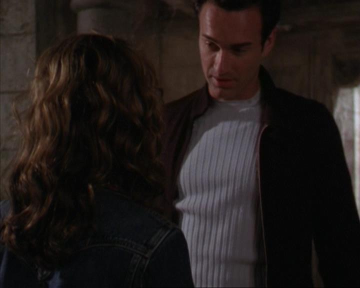 Charmed-Online-dot-316DeathTakesAHalliwell0585.jpg Charmed-Online-dot-316DeathTakesAHalliwell0585.jpg