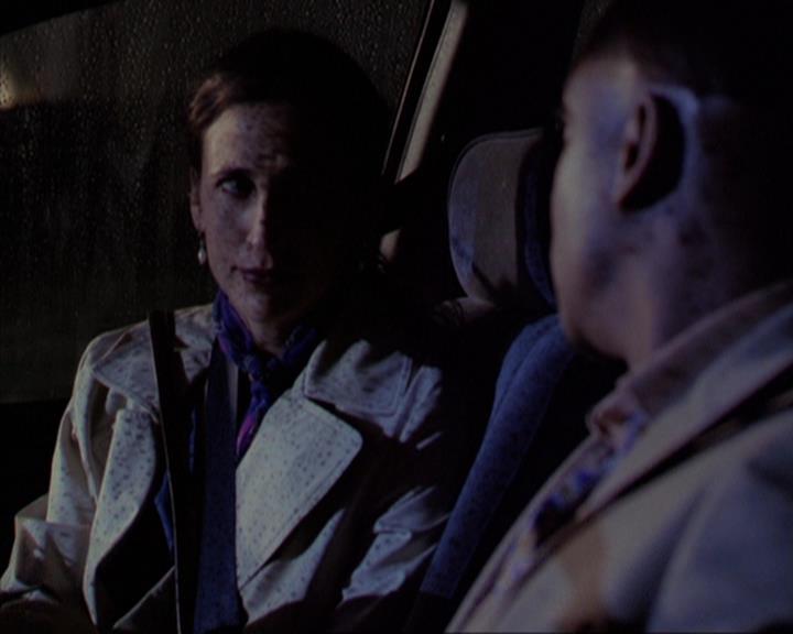 Charmed-Online-dot-316DeathTakesAHalliwell0664.jpg Charmed-Online-dot-316DeathTakesAHalliwell0664.jpg