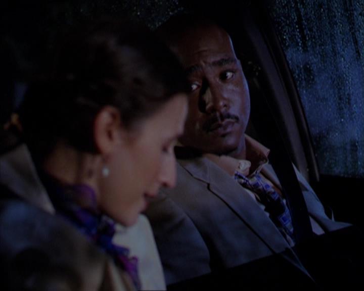 Charmed-Online-dot-316DeathTakesAHalliwell0669.jpg Charmed-Online-dot-316DeathTakesAHalliwell0669.jpg