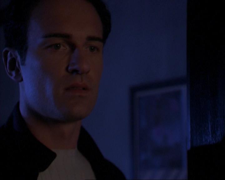 Charmed-Online-dot-316DeathTakesAHalliwell0720.jpg Charmed-Online-dot-316DeathTakesAHalliwell0720.jpg