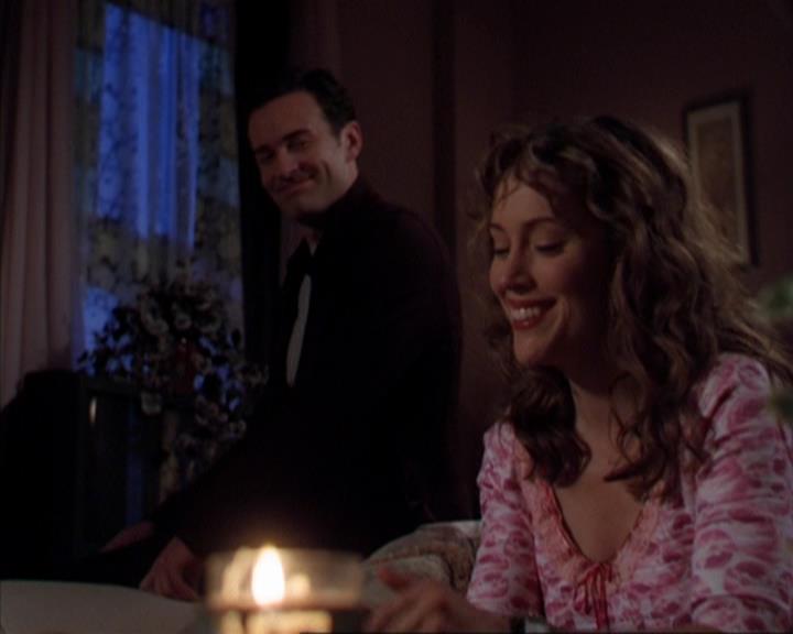 Charmed-Online-dot-316DeathTakesAHalliwell0957.jpg