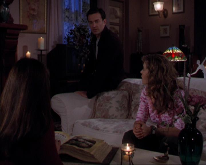 Charmed-Online-dot-316DeathTakesAHalliwell0967.jpg
