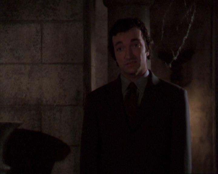 Charmed-Online-dot-316DeathTakesAHalliwell1292.jpg Charmed-Online-dot-316DeathTakesAHalliwell1292.jpg