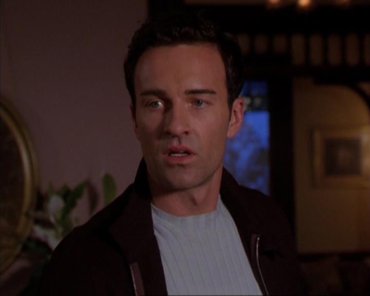 Charmed-Online-dot-316DeathTakesAHalliwell1487.jpg