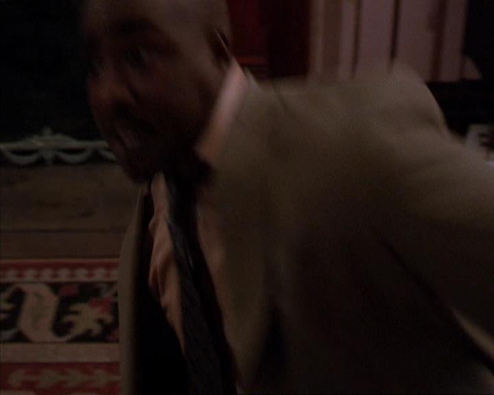 Charmed-Online-dot-316DeathTakesAHalliwell1531.jpg Charmed-Online-dot-316DeathTakesAHalliwell1531.jpg