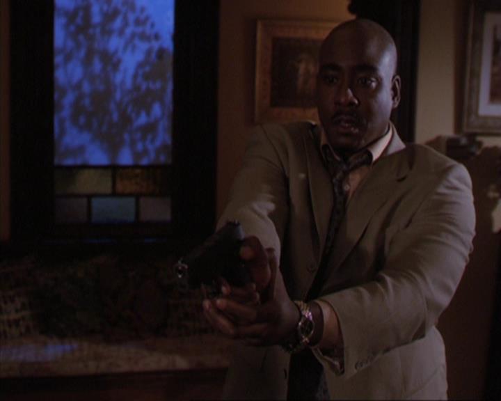 Charmed-Online-dot-316DeathTakesAHalliwell1558.jpg Charmed-Online-dot-316DeathTakesAHalliwell1558.jpg