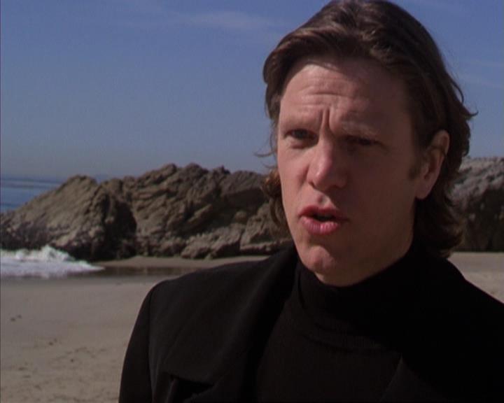 Charmed-Online-dot-316DeathTakesAHalliwell1649.jpg Charmed-Online-dot-316DeathTakesAHalliwell1649.jpg