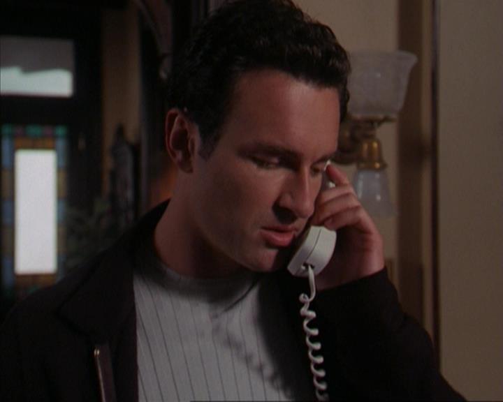 Charmed-Online-dot-316DeathTakesAHalliwell1797.jpg Charmed-Online-dot-316DeathTakesAHalliwell1797.jpg