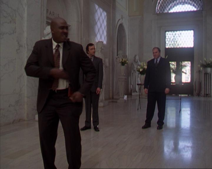 Charmed-Online-dot-316DeathTakesAHalliwell1872.jpg Charmed-Online-dot-316DeathTakesAHalliwell1872.jpg