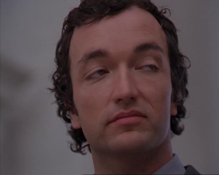 Charmed-Online-dot-316DeathTakesAHalliwell1888.jpg Charmed-Online-dot-316DeathTakesAHalliwell1888.jpg