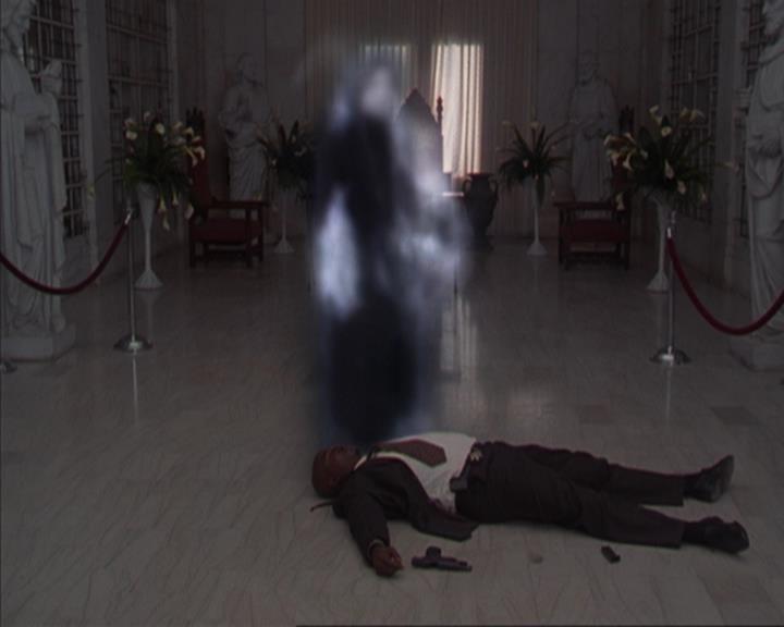 Charmed-Online-dot-316DeathTakesAHalliwell1958.jpg Charmed-Online-dot-316DeathTakesAHalliwell1958.jpg