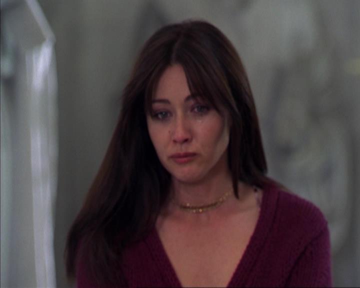 Charmed-Online-dot-316DeathTakesAHalliwell1976.jpg