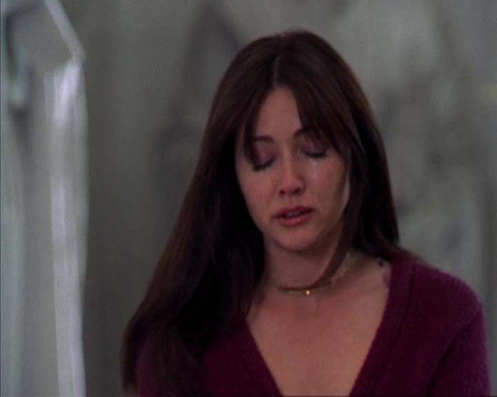 Charmed-Online-dot-316DeathTakesAHalliwell1982.jpg