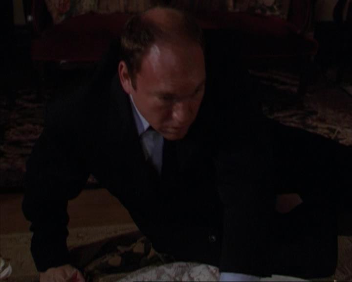 Charmed-Online-dot-316DeathTakesAHalliwell2070.jpg Charmed-Online-dot-316DeathTakesAHalliwell2070.jpg