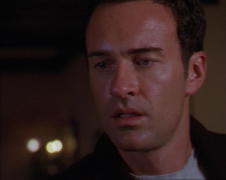 Charmed-Online-dot-316DeathTakesAHalliwell2133.jpg Charmed-Online-dot-316DeathTakesAHalliwell2133.jpg