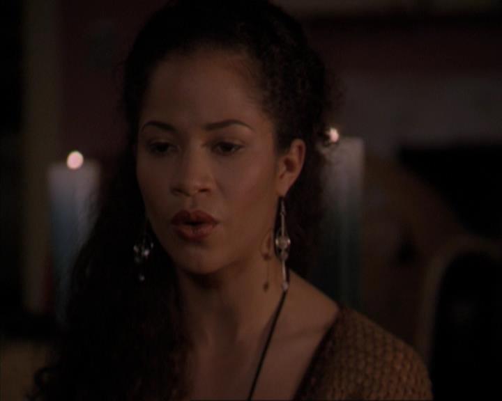 Charmed-Online-dot-317Pre-Witched0157.jpg Charmed-Online-dot-317Pre-Witched0157.jpg