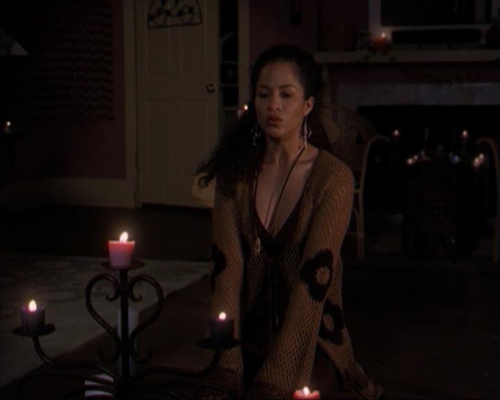 Charmed-Online-dot-317Pre-Witched0178.jpg Charmed-Online-dot-317Pre-Witched0178.jpg
