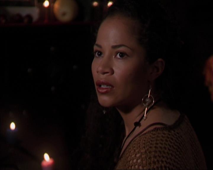 Charmed-Online-dot-317Pre-Witched0192.jpg