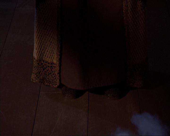 Charmed-Online-dot-317Pre-Witched0206.jpg Charmed-Online-dot-317Pre-Witched0206.jpg