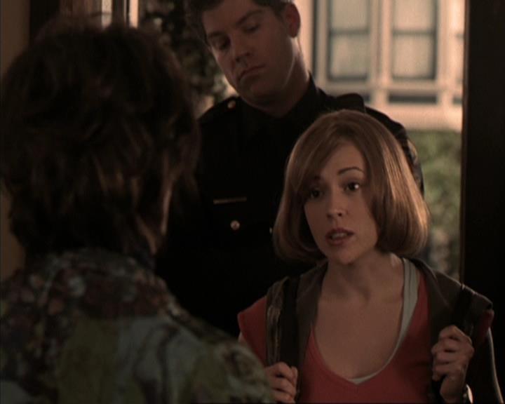 Charmed-Online-dot-317Pre-Witched0506.jpg