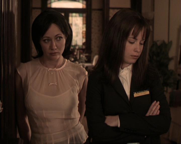 Charmed-Online-dot-317Pre-Witched0544.jpg