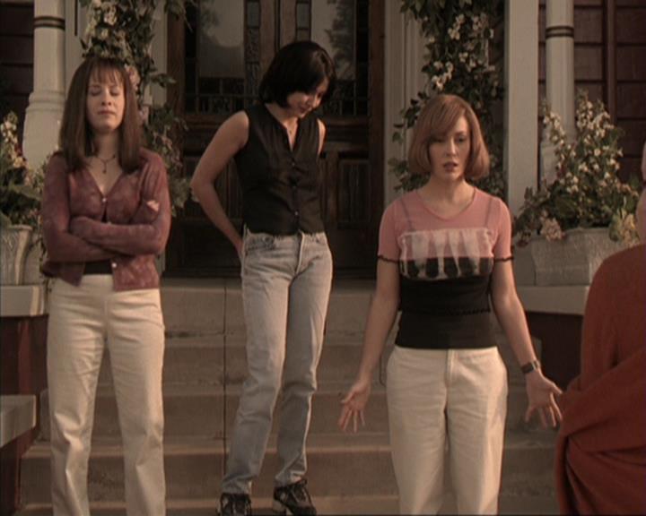 Charmed-Online-dot-317Pre-Witched0666.jpg