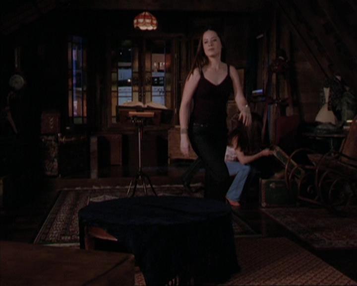Charmed-Online-dot-317Pre-Witched0850.jpg